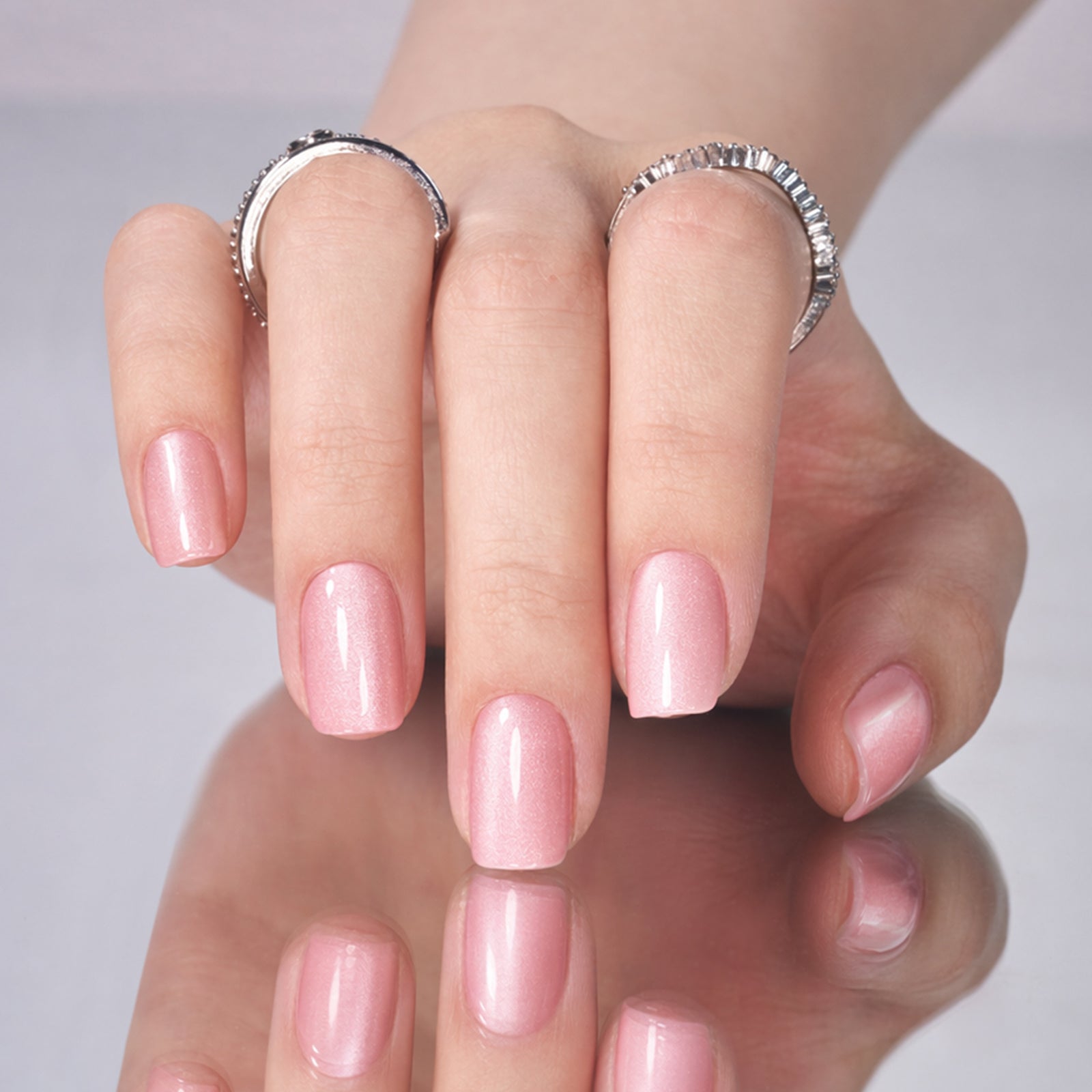 AILLSA Vacation-Ready Press-On Nails  