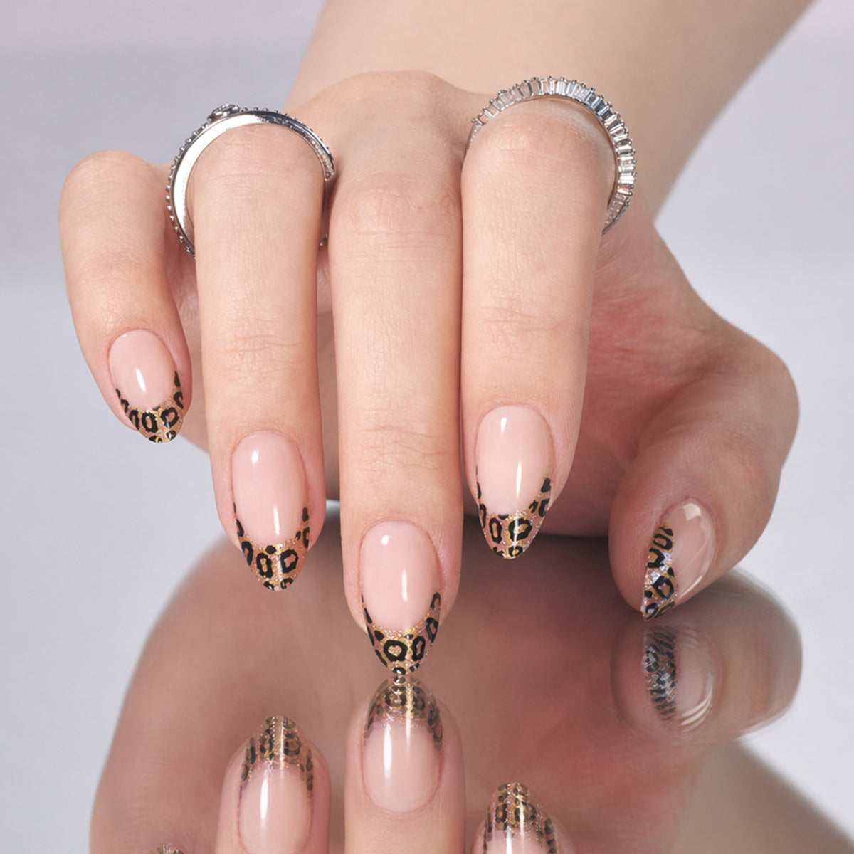 AILLSA Vacation-Ready Press-On Nails 