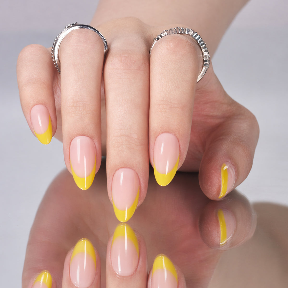 AILLSA Vacation-Ready Press-On Nails 